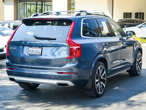 Used 2019 Volvo XC90 T6 Momentum w/ Advanced Package AWD/4WD image 6
