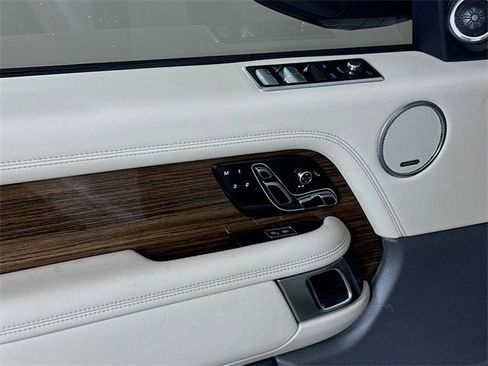 Used 2019 Land Rover Range Rover Long Wheelbase Supercharged image 20