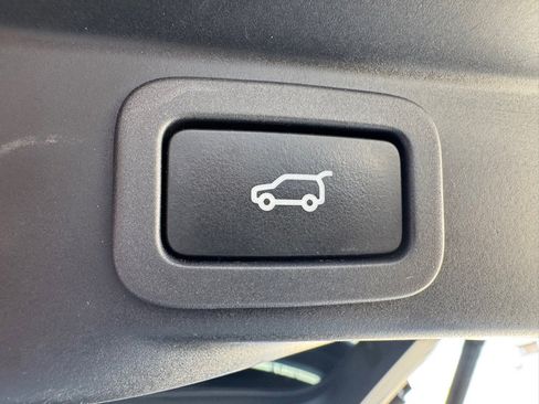 Used 2019 Land Rover Range Rover Sport HSE image 29