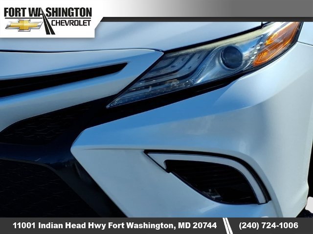 Used 2019 Toyota Camry XSE w/ Navigation Package FWD image 8