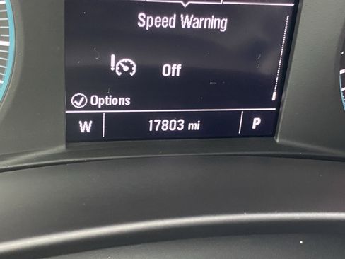 Used 2023 Chevrolet Equinox LS FWD image 28