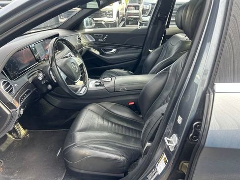 Used 2016 Mercedes-Benz S 550 4MATIC Sedan image 4