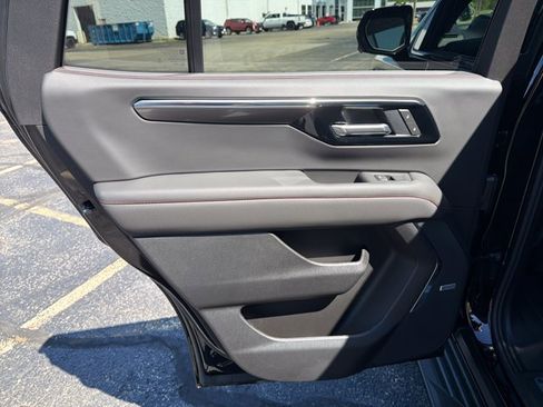 New 2026 Chevrolet Tahoe RST w/ Advanced Technology Package AWD/4WD image 24