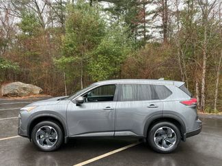 Used 2025 Nissan Rogue SV video 2