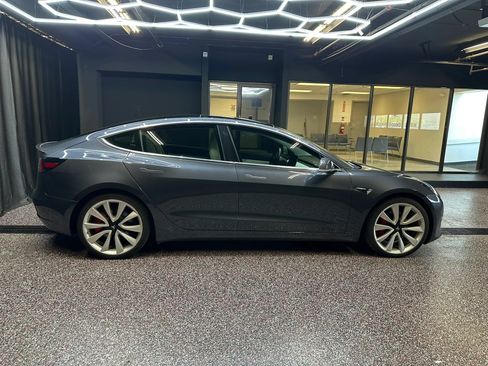 Used 2018 Tesla Model 3 Long Range AWD/4WD image 8