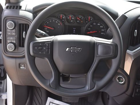New 2026 Chevrolet Silverado 1500 Custom Trail Boss w/ LPO, Dark Essentials Package AWD/4WD image 21