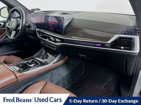 Used 2026 BMW X7 M60i AWD/4WD image 34