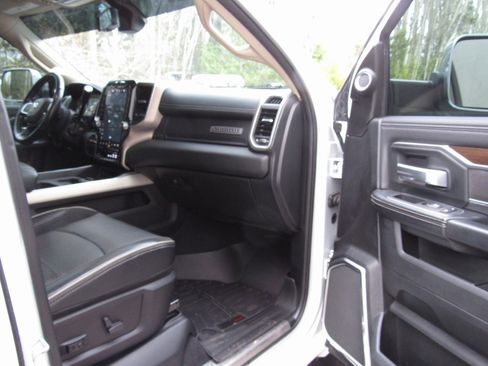 Used 2022 RAM 2500 Laramie image 22