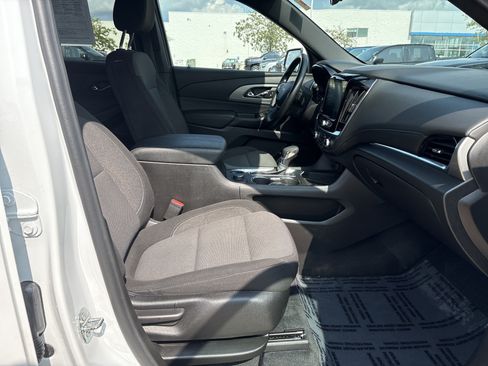 Used 2023 Chevrolet Traverse LT AWD/4WD image 20