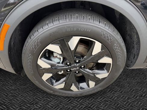 Used 2024 Kia Sportage X-Line w/ X-Line Premium Package image 11