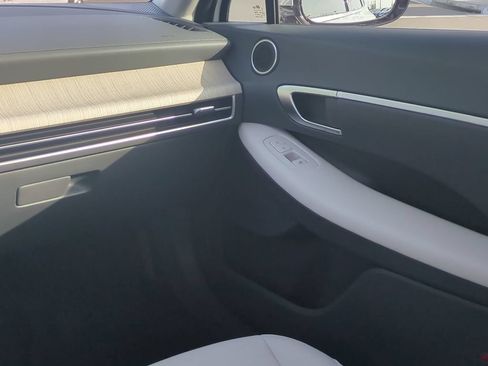 New 2026 Hyundai Sonata SEL FWD image 18