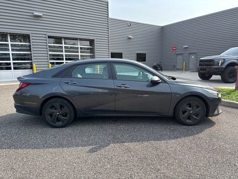 Certified 2021 Hyundai Elantra SEL FWD image 4