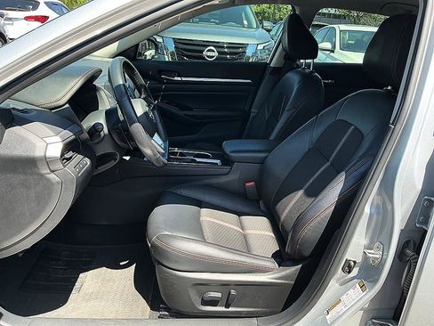 Certified 2024 Nissan Altima 2.5 SR FWD image 12