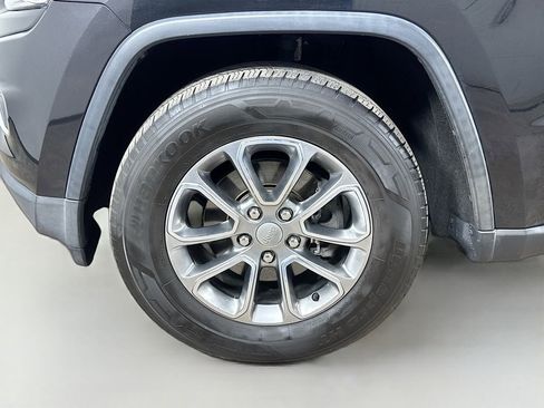 Used 2014 Jeep Grand Cherokee Limited AWD/4WD image 39