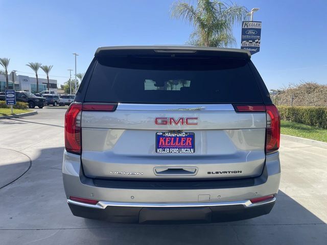 Used 2025 GMC Yukon Elevation w/ Elevation Premium Package AWD/4WD image 7