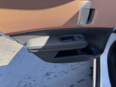 New 2025 MINI Cooper Countryman SE w/ Comfort Package Max image 14