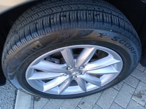 Used 2023 Acura RDX AWD image 9