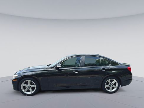 Used 2013 BMW 328i xDrive Sedan AWD/4WD image 8