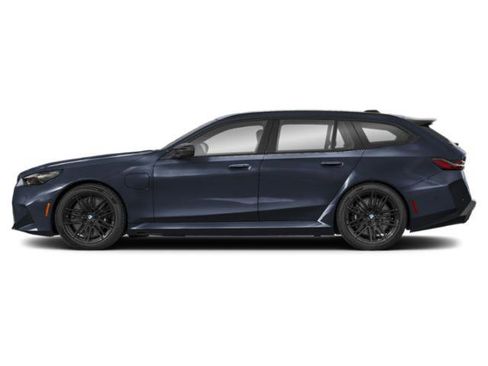 Used 2025 BMW M5 Touring w/ M Driver's Package AWD/4WD image 3