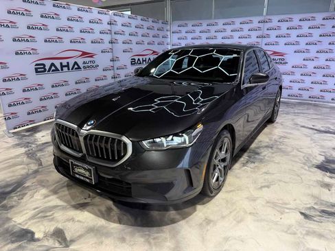 Used 2026 BMW 530i xDrive image 2