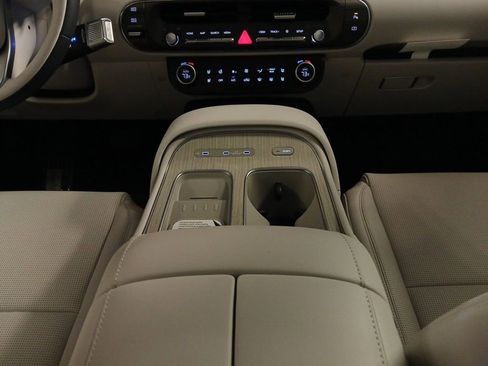 New 2026 Hyundai Palisade Calligraphy FWD image 11