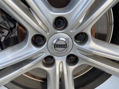 Used 2018 Volvo S90 T5 Momentum w/ Convenience Package AWD/4WD image 70