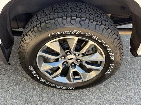 Used 2026 Chevrolet Silverado 1500 RST AWD/4WD image 7
