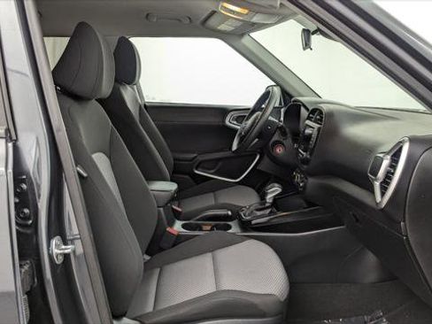 Used 2024 Kia Soul LX w/ Option Group 015 image 22