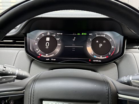 Used 2024 Land Rover Range Rover SE AWD/4WD image 37