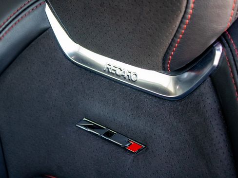 Used 2017 Chevrolet Camaro ZL1 RWD image 21