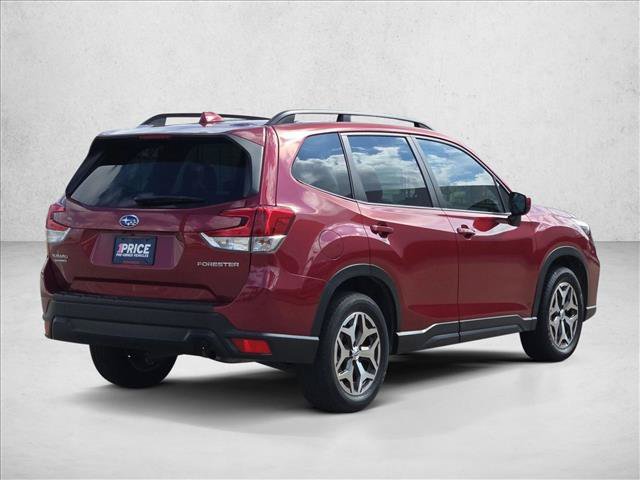 Used 2020 Subaru Forester Premium AWD/4WD image 5