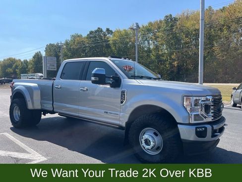 Used 2022 Ford F350 Platinum image 6