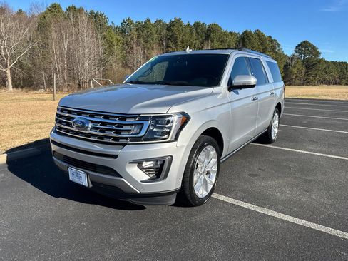 Used 2018 Ford Expedition Max Limited w/ Equipment Group 302A image 12