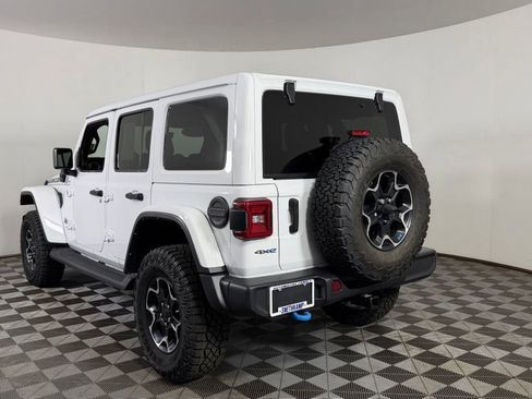 Used 2022 Jeep Wrangler Unlimited Rubicon 4xe AWD/4WD image 6