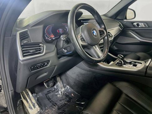 Used 2021 BMW X5 xDrive40i w/ M Sport Package AWD/4WD image 9