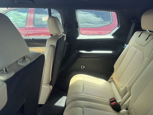 Used 2025 Jeep Grand Cherokee L Limited w/ Luxury Tech Group II AWD/4WD image 10