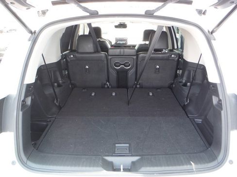 Used 2024 Honda Pilot Elite image 37