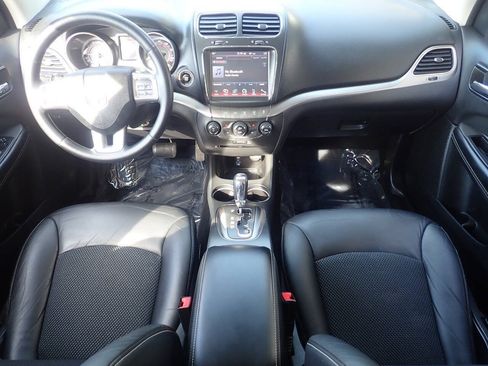 Used 2017 Dodge Journey Crossroad w/ Popular Equipment Group AWD/4WD image 11