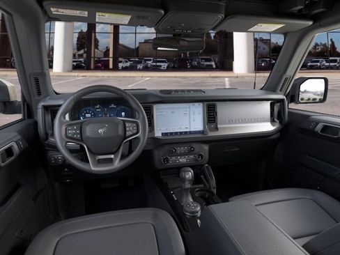 New 2026 Ford Bronco Outer Banks w/ Sasquatch Package AWD/4WD image 9