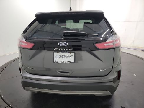Used 2024 Ford Edge SEL AWD/4WD image 8