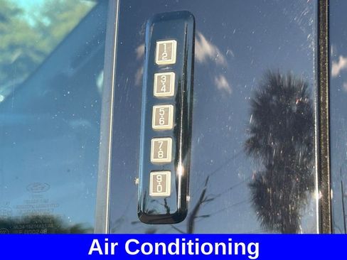 Certified 2022 Ford F150 Raptor w/ Equipment Group 801A High image 18