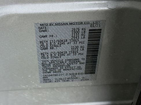 Used 2025 Nissan Pathfinder SV AWD/4WD image 12