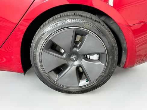 Used 2023 Tesla Model 3 Standard Range RWD image 11