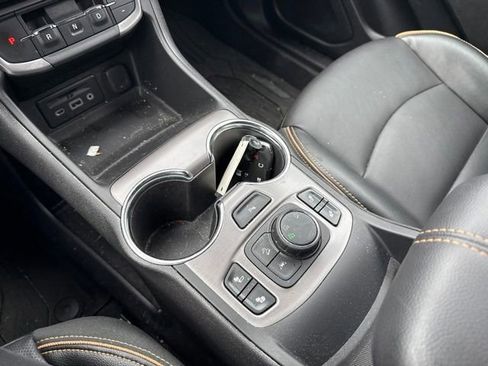 Used 2024 GMC Terrain AT4 w/ Tech Package AWD/4WD image 34
