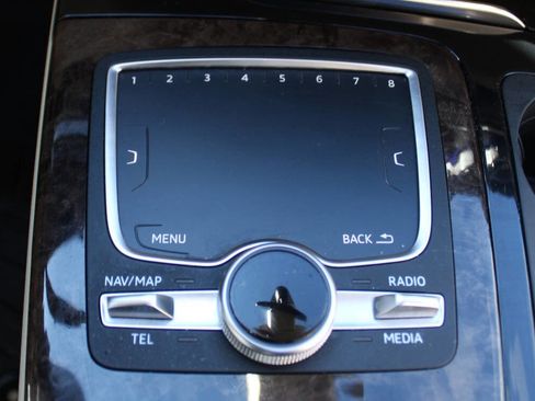 Used 2017 Audi Q7 3.0T Premium Plus image 35