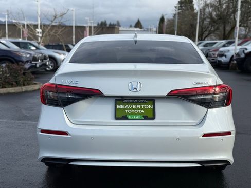 Used 2024 Honda Civic Touring image 4