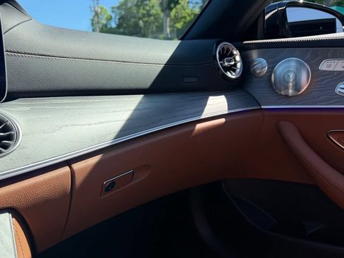 Used 2023 Mercedes-Benz E 450 4MATIC Cabriolet image 53