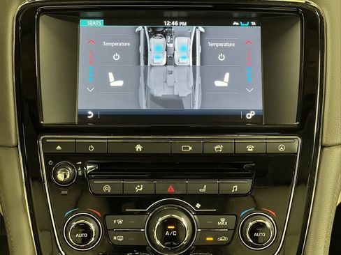 Used 2016 Jaguar XJ R-Sport AWD/4WD image 24