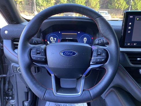Used 2025 Ford Explorer ST-Line w/ Premium Package RWD image 19