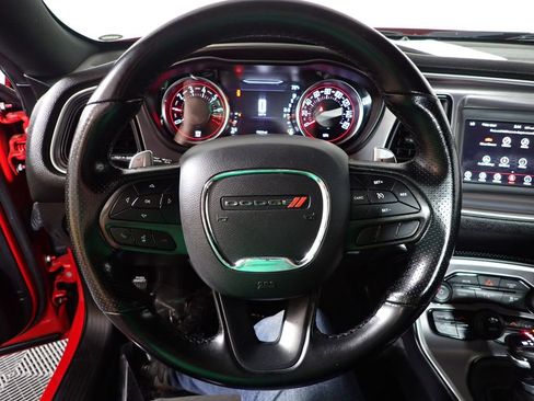 Used 2022 Dodge Challenger GT AWD/4WD image 25